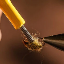 Loon Outdoors Loon Ergo Dubbing Pick -Wild Fishing Trip Shop Ergo Dubbing Pick alt 3 1000x baf38971 2ed4 488e b3ba 5395177ef0c5