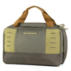 UMPQUA ZS2 TRAVELER FLY TYING KIT BAG OLIVE